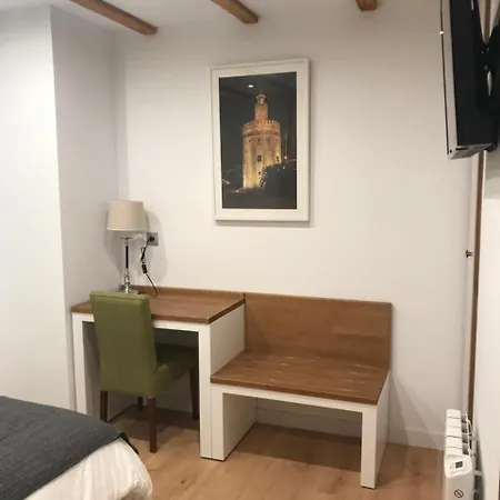 Acetres 5 Boutique